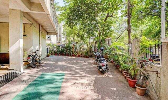 New Prabhu Sharan By Glitz Hotels Navi Mumbai Exteriör bild