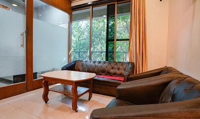 New Prabhu Sharan By Glitz Hotels Navi Mumbai Exteriör bild
